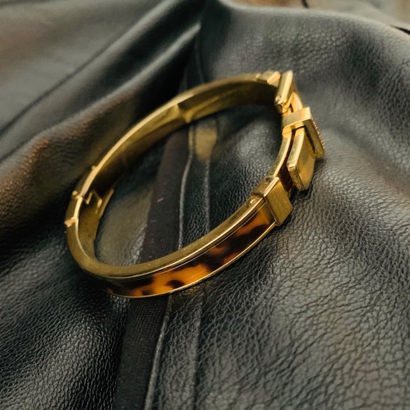 Michael Kors Belt Buckle Bangle Bracelet - Picture 2 of 7